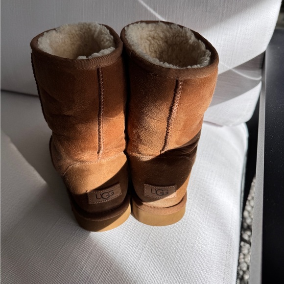 UGG Women's Classic Short ll Boots - Picture 8 of 9